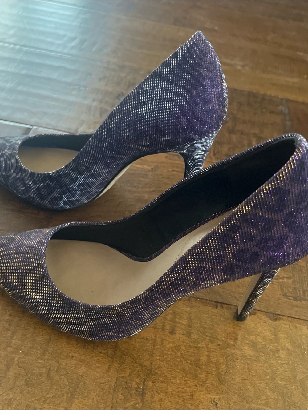 ALDO "Hanrietta" purple and gold shimmer leopard print pointed toe stilettos - Picture 6 of 8